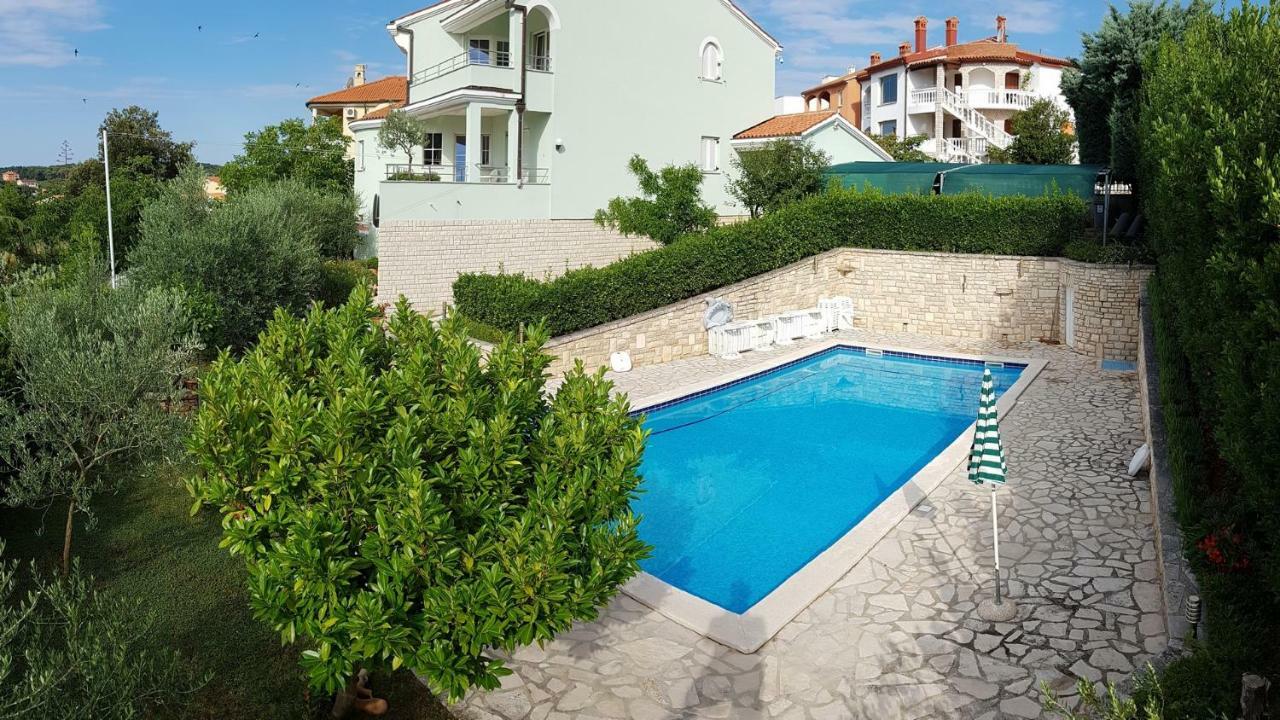 Villa Noela Pula Buitenkant foto